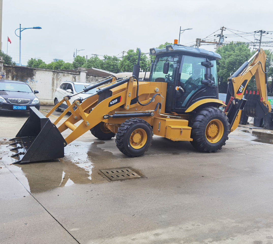 CAT 420F Backhoe Loader - Retroexcavadora: foto 1 CAT 420F Backhoe Loader - Retroexcavadora: foto 1