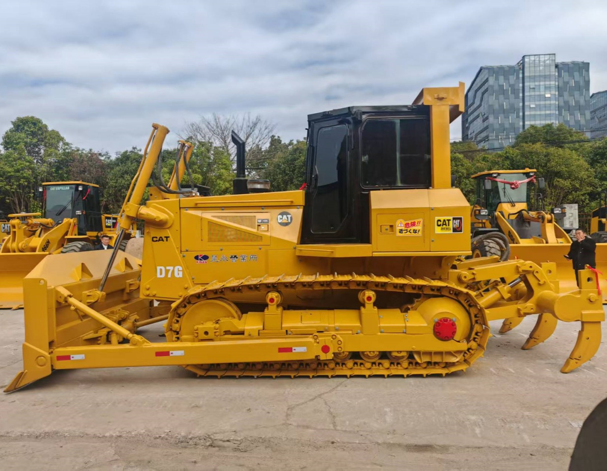 CAT D7G Bulldozer - Bulldozer: foto 1 CAT D7G Bulldozer - Bulldozer: foto 1