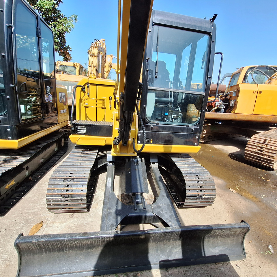 CATERPILLAR Cat 305.5E2 excavator - Miniexcavadora: foto 3 CATERPILLAR Cat 305.5E2 excavator - Miniexcavadora: foto 3