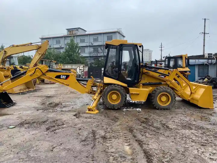 Cheap prices Good Condition High Performance CAT 420F second hand Backhoe Loader 420F Loader Backhoe for sale - Retroexcavadora: foto 3 Cheap prices Good Condition High Performance CAT 420F second hand Backhoe Loader 420F Loader Backhoe for sale - Retroexcavadora: foto 3