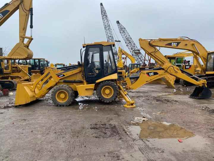 Cheap prices Good Condition High Performance CAT 420F second hand Backhoe Loader 420F Loader Backhoe for sale - Retroexcavadora: foto 4 Cheap prices Good Condition High Performance CAT 420F second hand Backhoe Loader 420F Loader Backhoe for sale - Retroexcavadora: foto 4