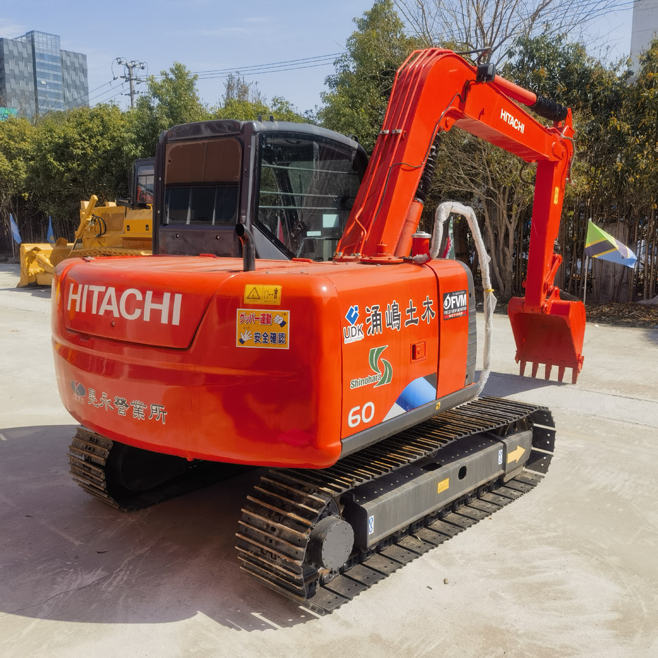 Hitachi ZX60 Excavator - Excavadora de cadenas: foto 5 Hitachi ZX60 Excavator - Excavadora de cadenas: foto 5