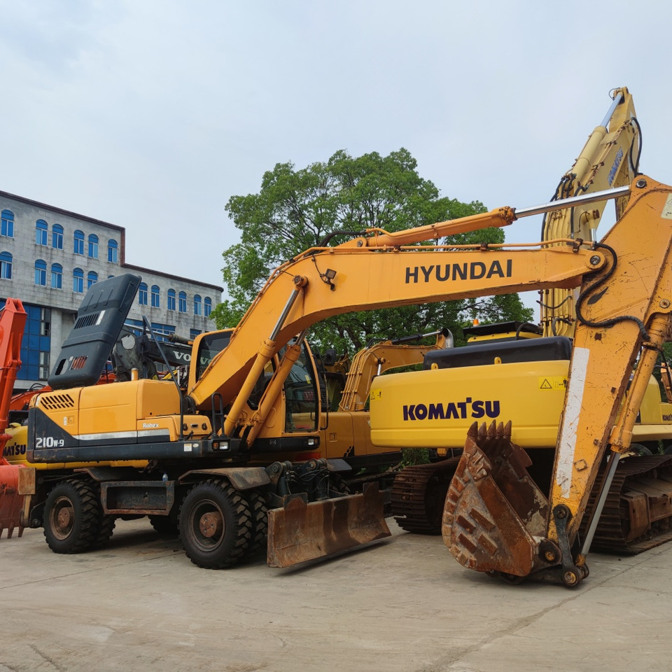 Hyundai 210w-9 wheel excavator - Excavadora de ruedas: foto 5 Hyundai 210w-9 wheel excavator - Excavadora de ruedas: foto 5