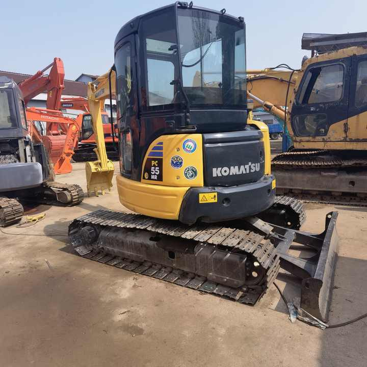 Japan low price Komatsu PC55 used mini excavator pc55 pc35 komatsu pc55 excavator for sale - Miniexcavadora: foto 2 Japan low price Komatsu PC55 used mini excavator pc55 pc35 komatsu pc55 excavator for sale - Miniexcavadora: foto 2