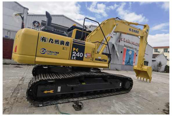 Japan original Used second hand excavator Komatsu PC240LC-8 hydraulic excavator digger for sale - Excavadora de cadenas: foto 1 Japan original Used second hand excavator Komatsu PC240LC-8 hydraulic excavator digger for sale - Excavadora de cadenas: foto 1