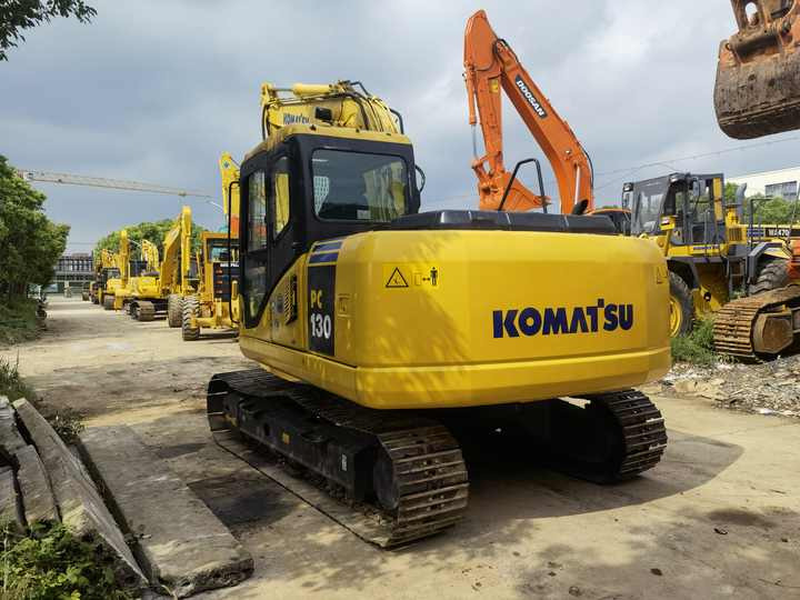 Used hydraulic excavator PC130-7 Cheap Price Komatsu in good condition japan import multifunction in stock for sale - Excavadora de cadenas: foto 3 Used hydraulic excavator PC130-7 Cheap Price Komatsu in good condition japan import multifunction in stock for sale - Excavadora de cadenas: foto 3