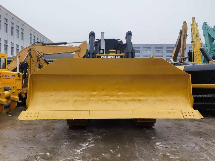 Used CAT bulldozer D7 second hand caterpillar D7G D7R high quality crawler bulldozer FOR SALE - Bulldozer: foto 5 Used CAT bulldozer D7 second hand caterpillar D7G D7R high quality crawler bulldozer FOR SALE - Bulldozer: foto 5