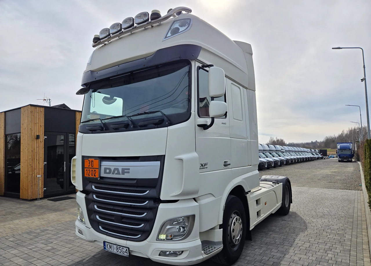 DAF XF 480 SUPER SPACE CAB - Cabeza tractora: foto 3 DAF XF 480 SUPER SPACE CAB - Cabeza tractora: foto 3