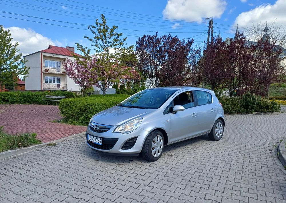 Opel Corsa 1.2 16V Graphite - Coche: foto 1 Opel Corsa 1.2 16V Graphite - Coche: foto 1