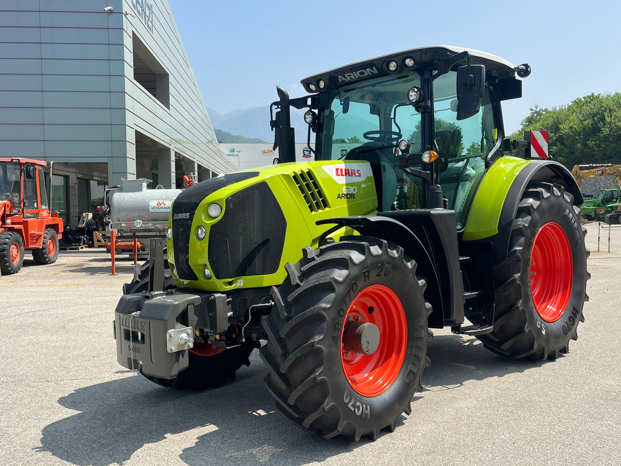 TRATTORE CLAAS ARION 630 - Tractor: foto 5 TRATTORE CLAAS ARION 630 - Tractor: foto 5