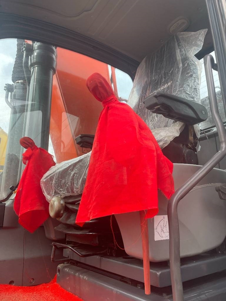 Doosan DX 225 - Excavadora de cadenas: foto 3 Doosan DX 225 - Excavadora de cadenas: foto 3