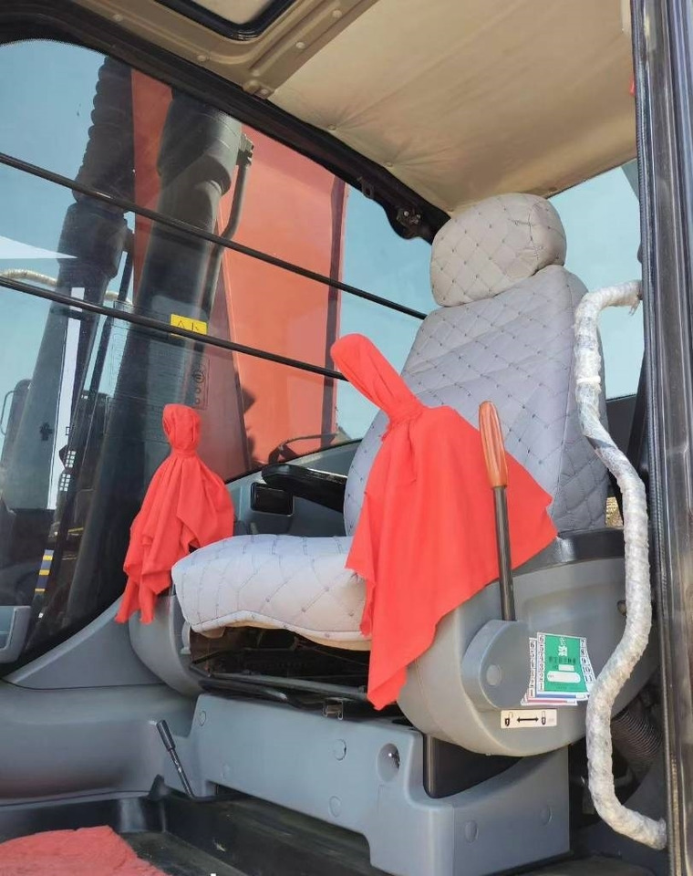 Hitachi ZX 240 - Excavadora de cadenas: foto 3 Hitachi ZX 240 - Excavadora de cadenas: foto 3