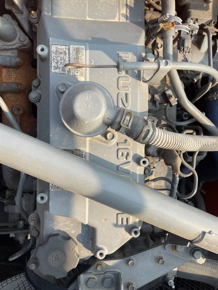 Hitachi ZX 240 - Excavadora de cadenas: foto 4 Hitachi ZX 240 - Excavadora de cadenas: foto 4