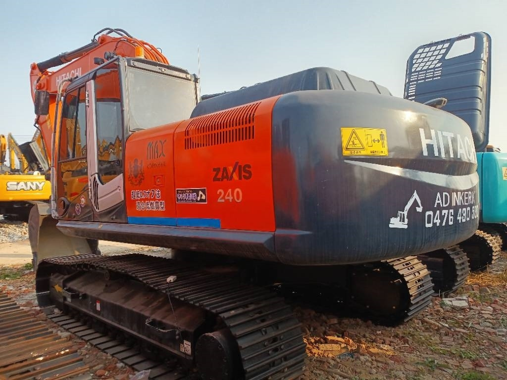 Hitachi Zaxis 240 LC-3 - Excavadora de cadenas: foto 2 Hitachi Zaxis 240 LC-3 - Excavadora de cadenas: foto 2
