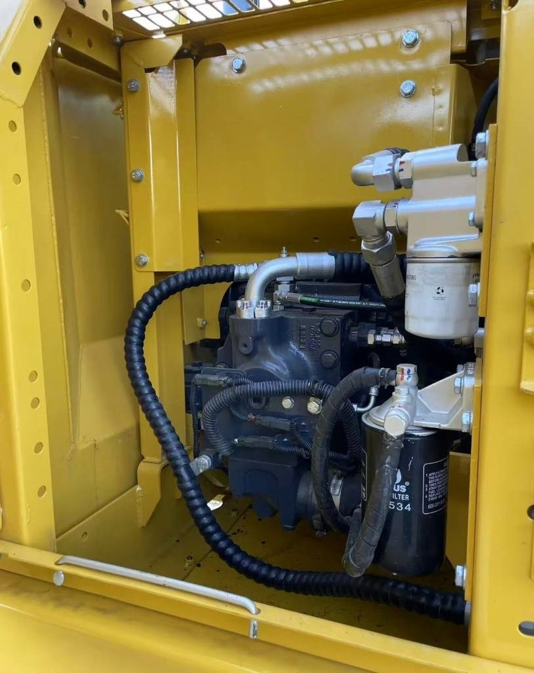 Komatsu PC 130  - Excavadora de cadenas: foto 4 Komatsu PC 130  - Excavadora de cadenas: foto 4