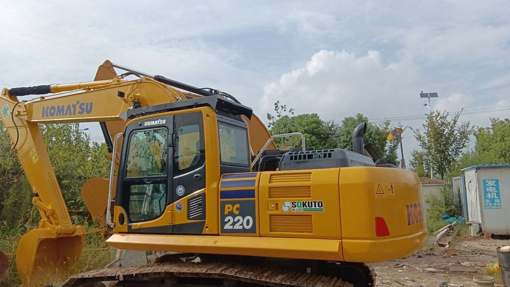 Komatsu PC 220-7  - Excavadora de cadenas: foto 1 Komatsu PC 220-7  - Excavadora de cadenas: foto 1