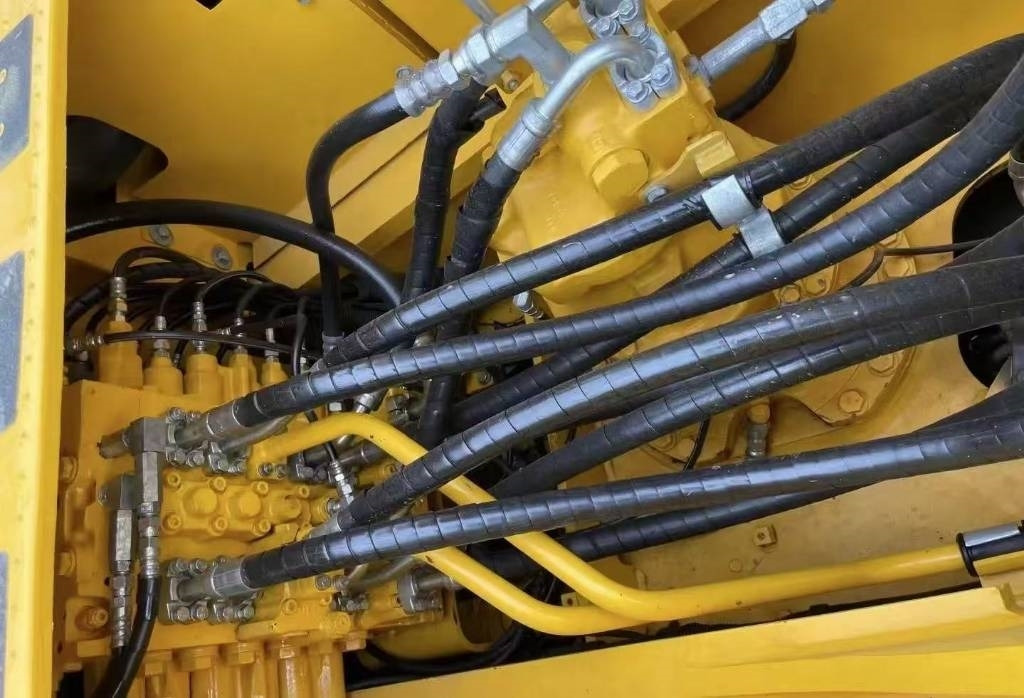 Komatsu PC 240 - Excavadora de cadenas: foto 4 Komatsu PC 240 - Excavadora de cadenas: foto 4