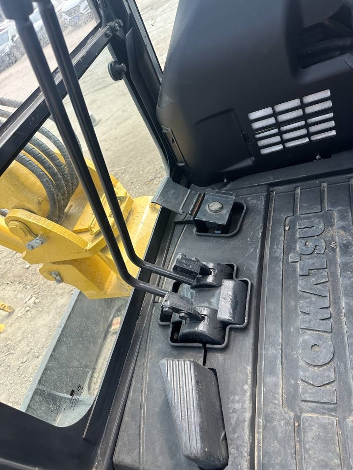 Komatsu PC 40 - Miniexcavadora: foto 5 Komatsu PC 40 - Miniexcavadora: foto 5