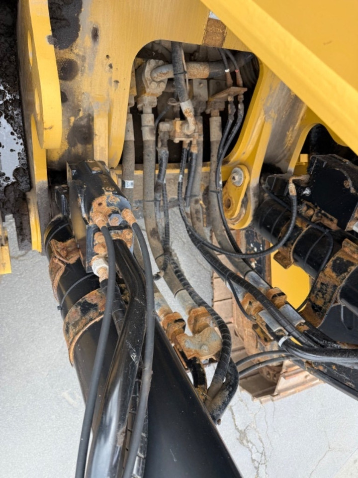 Leasing de CAT 374 F L  CAT 374 F L: foto 32