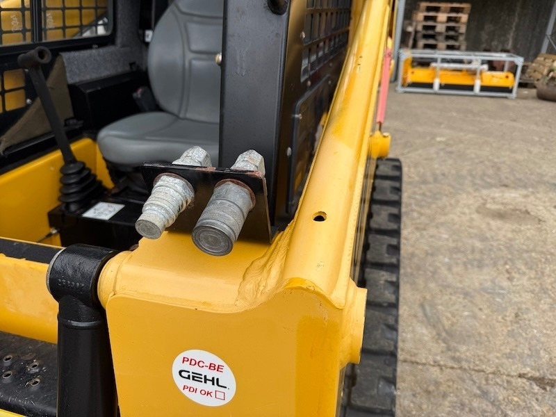 Cargadora de cadenas Gehl RT 105: foto 6 Cargadora de cadenas Gehl RT 105: foto 6