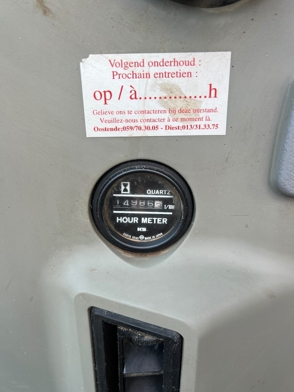 Excavadora de cadenas Kobelco SK 235 SR LC: foto 18