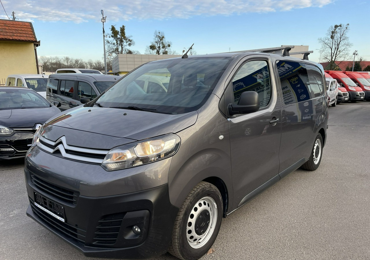 Citroen Jumpy Jumpy 2.0-177KM Brygadówka dokka doka Klima 2019 - Furgoneta combi: foto 1 Citroen Jumpy Jumpy 2.0-177KM Brygadówka dokka doka Klima 2019 - Furgoneta combi: foto 1