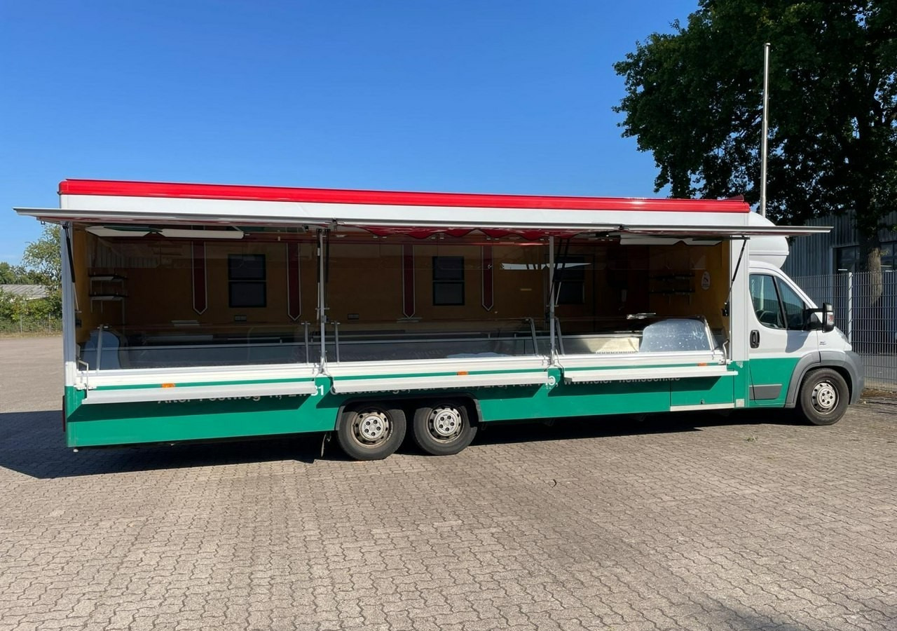 Fiat Ducato Autosklep wędlin Gastronomiczna food truck foodtruck sklep Borco 20 - Camión tienda: foto 2 Fiat Ducato Autosklep wędlin Gastronomiczna food truck foodtruck sklep Borco 20 - Camión tienda: foto 2