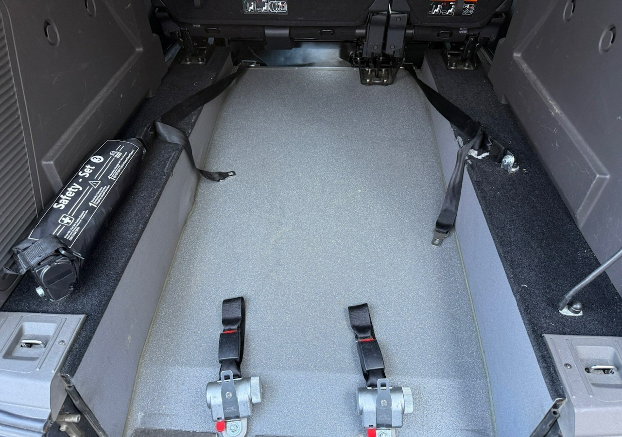 Ford Tourneo Connect II Connect dla niepełnosprawnych Rampa Inwalida Bogate wersja PFRON 20 - Coche: foto 4 Ford Tourneo Connect II Connect dla niepełnosprawnych Rampa Inwalida Bogate wersja PFRON 20 - Coche: foto 4