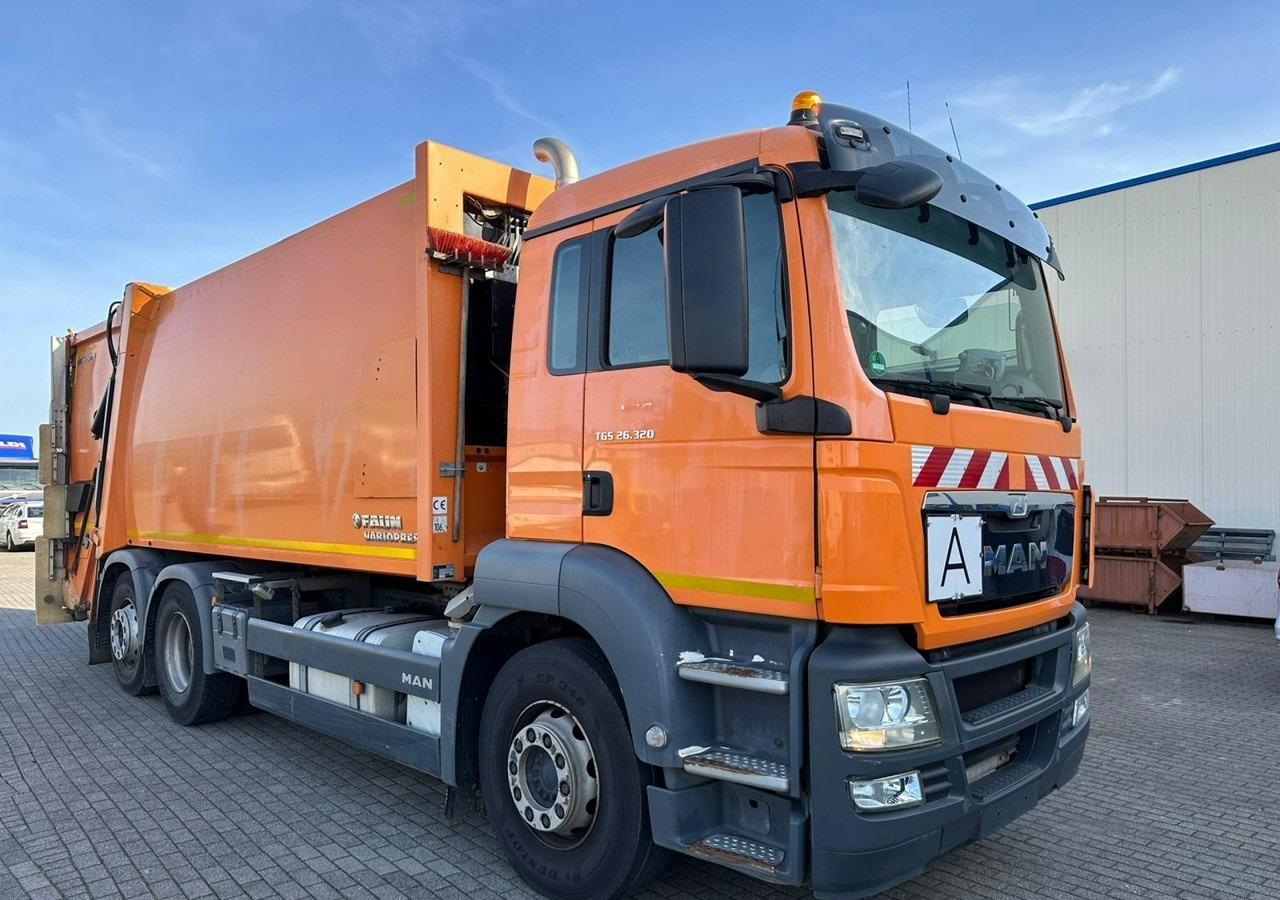 MAN Inny MAN TGS 26.320 FAUN VARIOPRESS Śmieciarka Prasa Model 2014 - Camión de basura: foto 2 MAN Inny MAN TGS 26.320 FAUN VARIOPRESS Śmieciarka Prasa Model 2014 - Camión de basura: foto 2