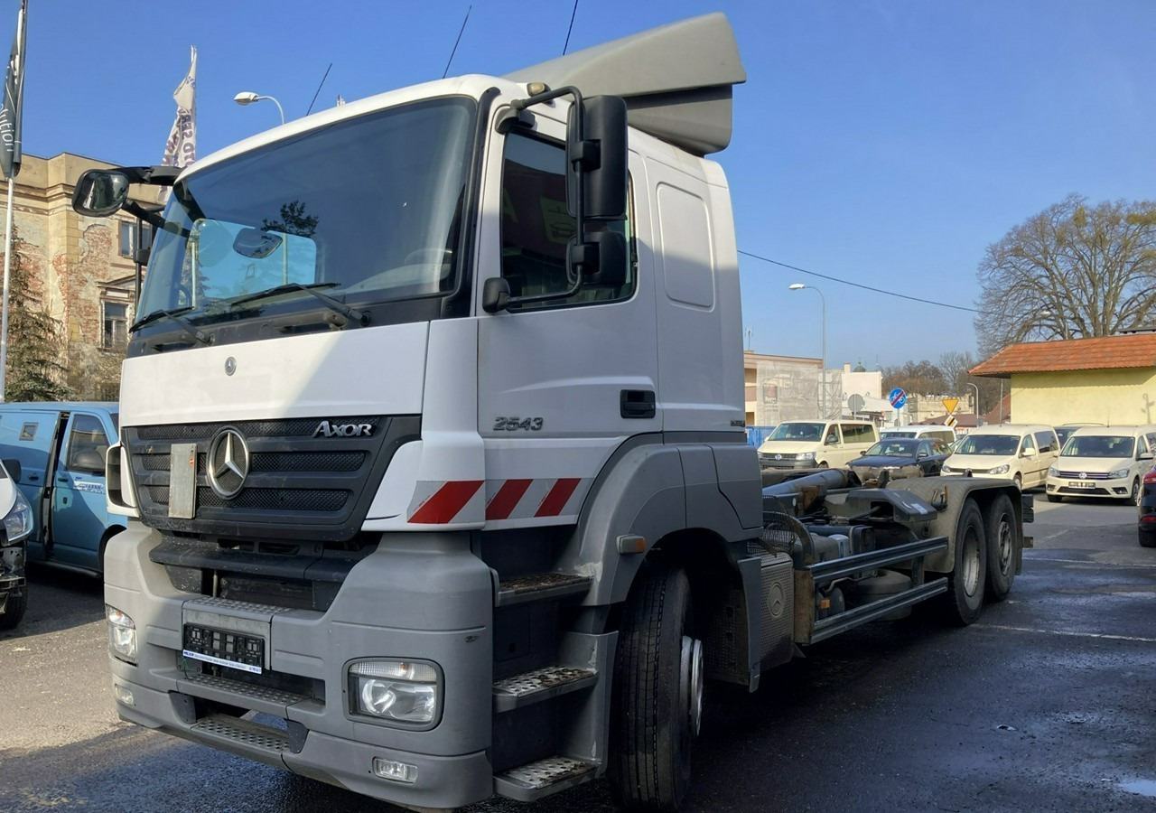 Mercedes-Benz Inny Mercedes-Benz Mercedes Axor 2543 Hakowiec bramowiec MEILLER-KIPPER Model 2009 - Camión multibasculante: foto 2 Mercedes-Benz Inny Mercedes-Benz Mercedes Axor 2543 Hakowiec bramowiec MEILLER-KIPPER Model 2009 - Camión multibasculante: foto 2