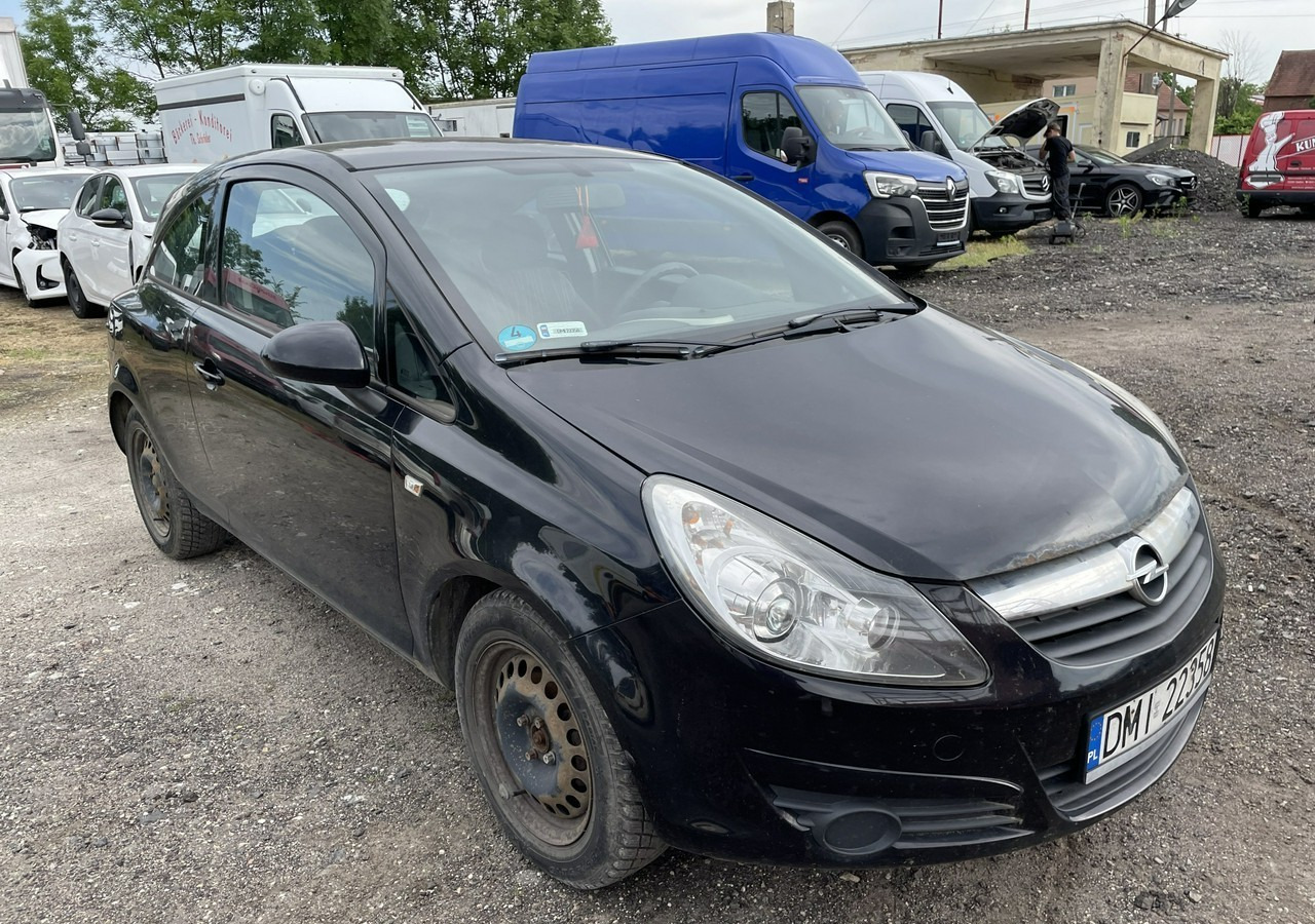 Opel Corsa D Opel Corsa 1,2-16V 80KM Klima 2008 - Hatchback: foto 1 Opel Corsa D Opel Corsa 1,2-16V 80KM Klima 2008 - Hatchback: foto 1