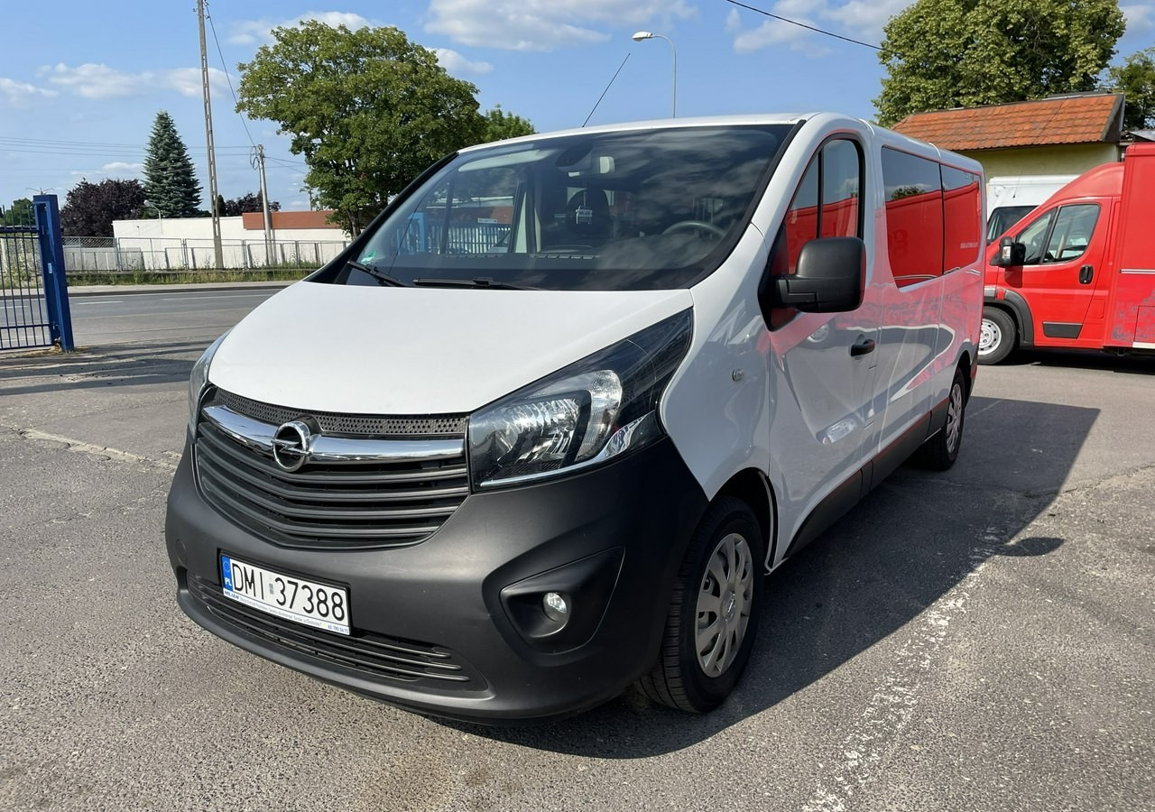 Opel Vivaro III Vivaro L2H1 LONG 1.6CDTI 121KM 2xKLIMA 9-osobowy 2019 Bezwypadkowy - Coche: foto 4 Opel Vivaro III Vivaro L2H1 LONG 1.6CDTI 121KM 2xKLIMA 9-osobowy 2019 Bezwypadkowy - Coche: foto 4