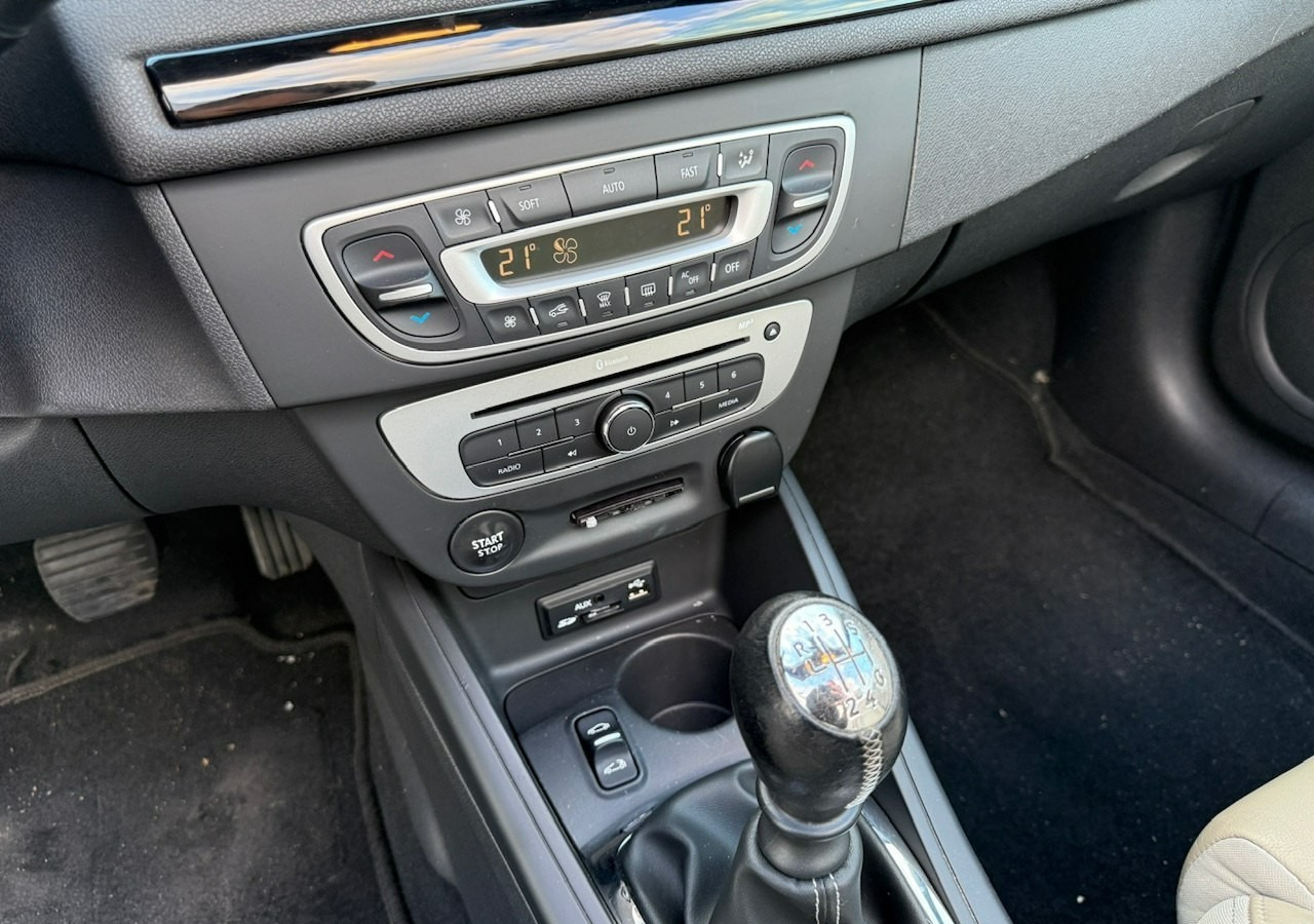 Descapotable Renault Megane III Cabrio LIFT III 1.2 TCE 131 Skóra Led Navi PDC Bogate wyposażenie 20: foto 17