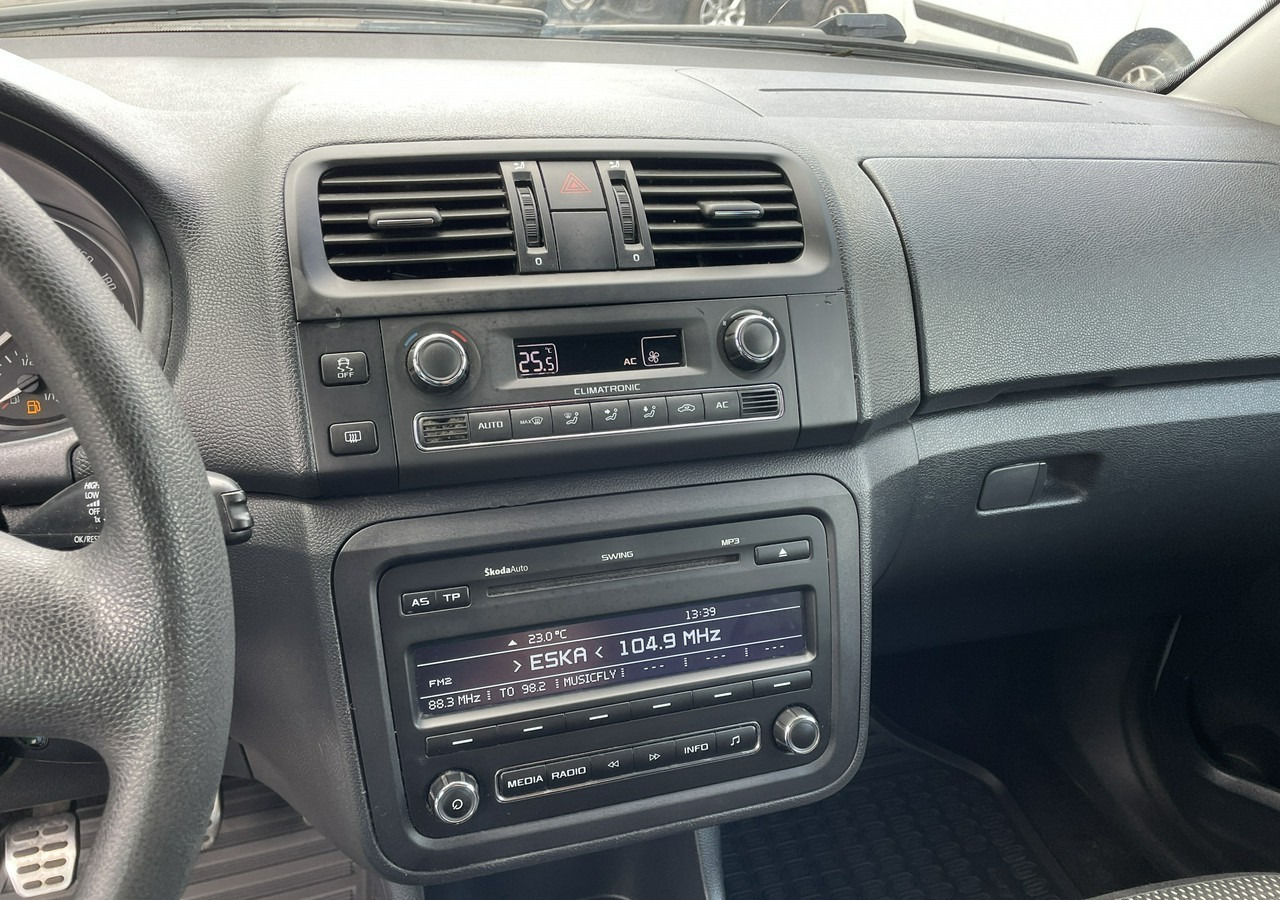 Skoda Roomster I Roomster Scout 1.6-16V Klima 2012 - Coche: foto 5 Skoda Roomster I Roomster Scout 1.6-16V Klima 2012 - Coche: foto 5