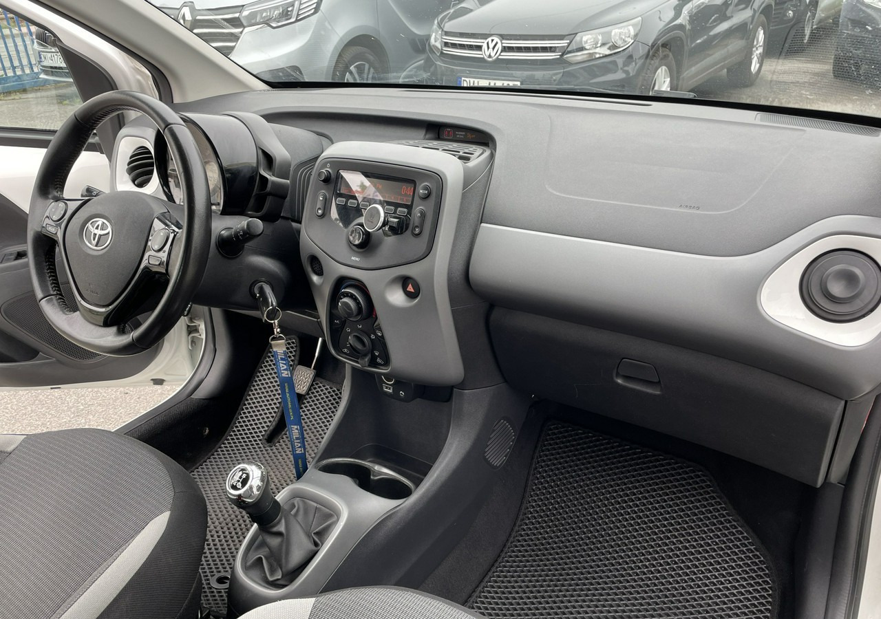 Coche Toyota Aygo II Toyota Aygo 1.0 VVT-i JBL Edition bezyna+LPG Salon PL 2020: foto 11