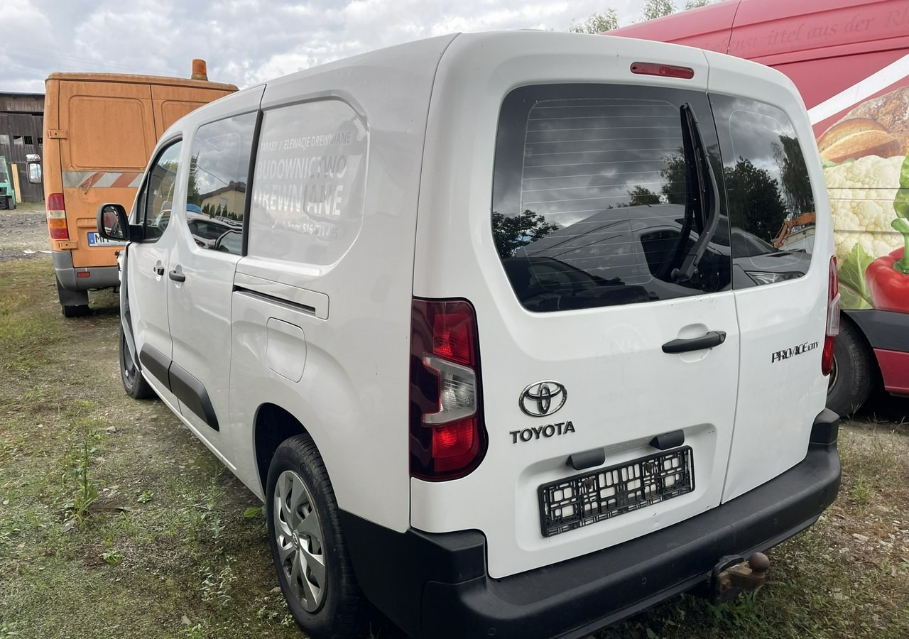 Toyota Inny Toyota Toyota Proace City MAXI Automat Klima 5-osob Salon PL Model 2020 - Furgón: foto 1 Toyota Inny Toyota Toyota Proace City MAXI Automat Klima 5-osob Salon PL Model 2020 - Furgón: foto 1