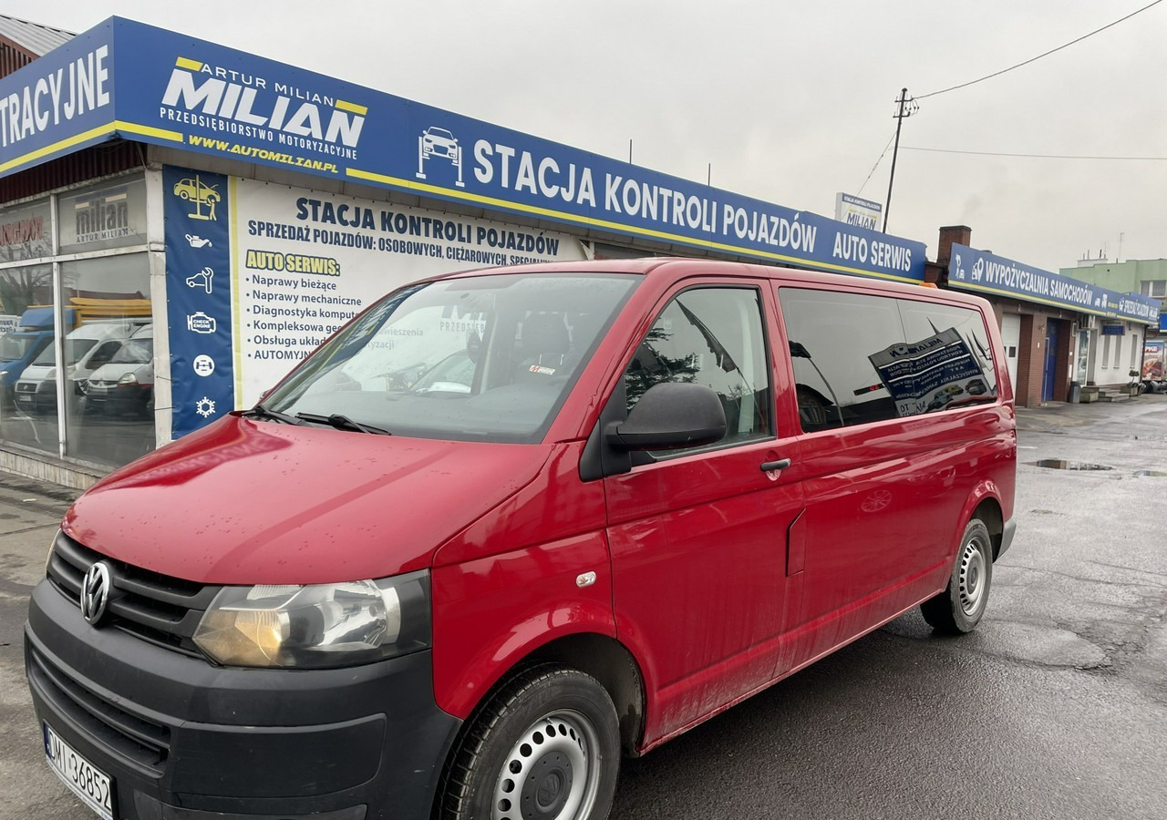 Volkswagen Transporter T5 Transporter T5 Lift 2.0 Tdi 9-osob Klima 2011 - Coche: foto 1 Volkswagen Transporter T5 Transporter T5 Lift 2.0 Tdi 9-osob Klima 2011 - Coche: foto 1
