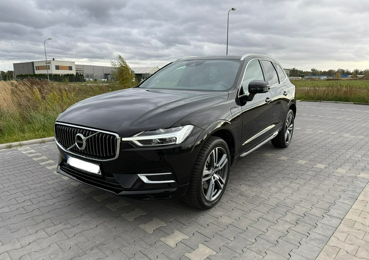 Volvo XC60 II XC60 Recharge Hybryda Plug-in 2.0T8 390KM Inscription Faktura Vat 23 - SUV/ Todoterreno: foto 2 Volvo XC60 II XC60 Recharge Hybryda Plug-in 2.0T8 390KM Inscription Faktura Vat 23 - SUV/ Todoterreno: foto 2