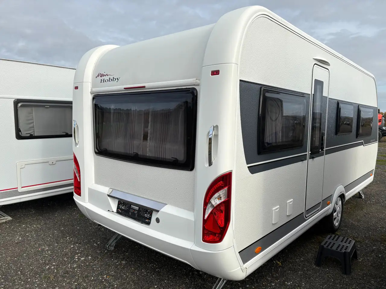 Hobby 540UFf Wohnwagen queensbett - Caravana: foto 5 Hobby 540UFf Wohnwagen queensbett - Caravana: foto 5