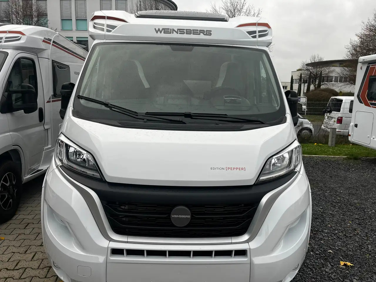 Weinsberg CaraCompact 600 MEG Pepper Mietwagen Verfügbar - Autocaravana perfilada: foto 2 Weinsberg CaraCompact 600 MEG Pepper Mietwagen Verfügbar - Autocaravana perfilada: foto 2