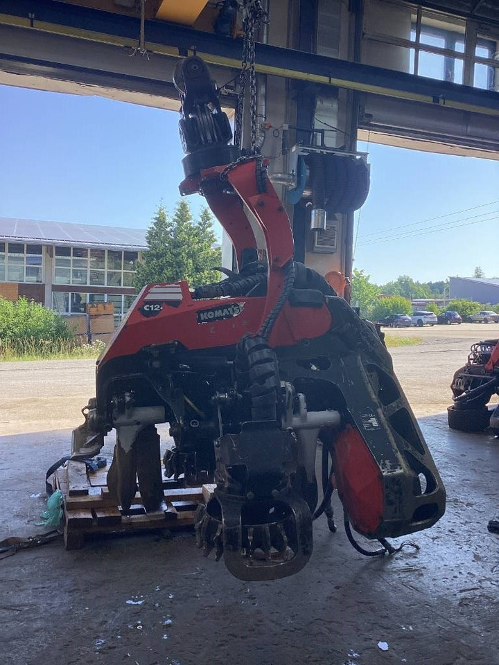 Komatsu C124 - Cabezal talador: foto 2 Komatsu C124 - Cabezal talador: foto 2