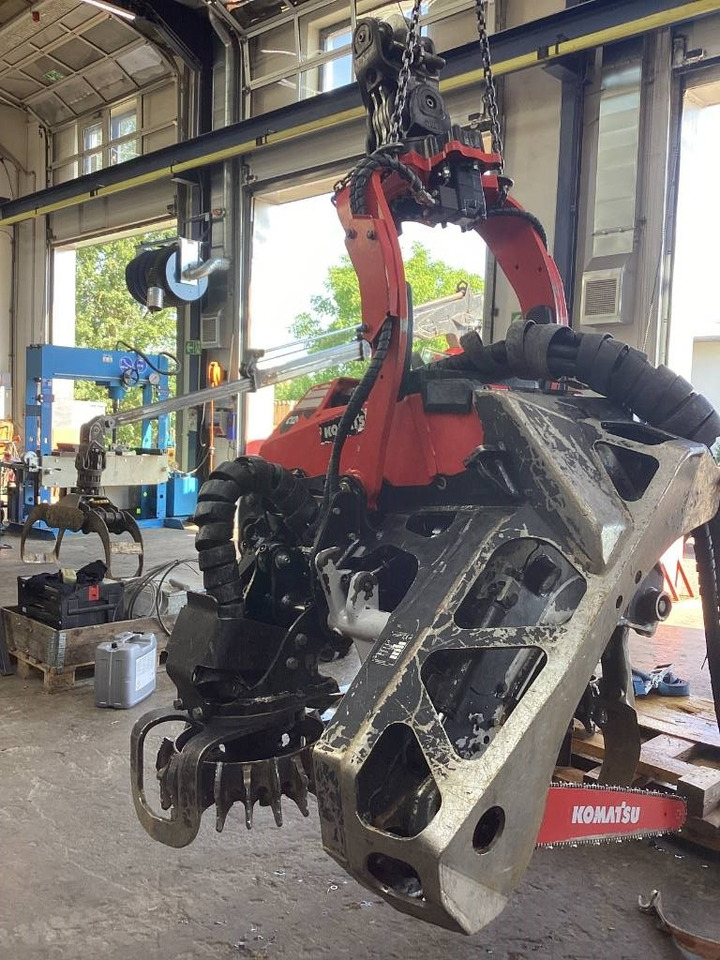 Komatsu C124 - Cabezal talador: foto 3 Komatsu C124 - Cabezal talador: foto 3