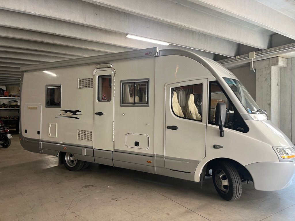 LAIKA REXOSLINE 721 - Autocaravana integral: foto 1 LAIKA REXOSLINE 721 - Autocaravana integral: foto 1