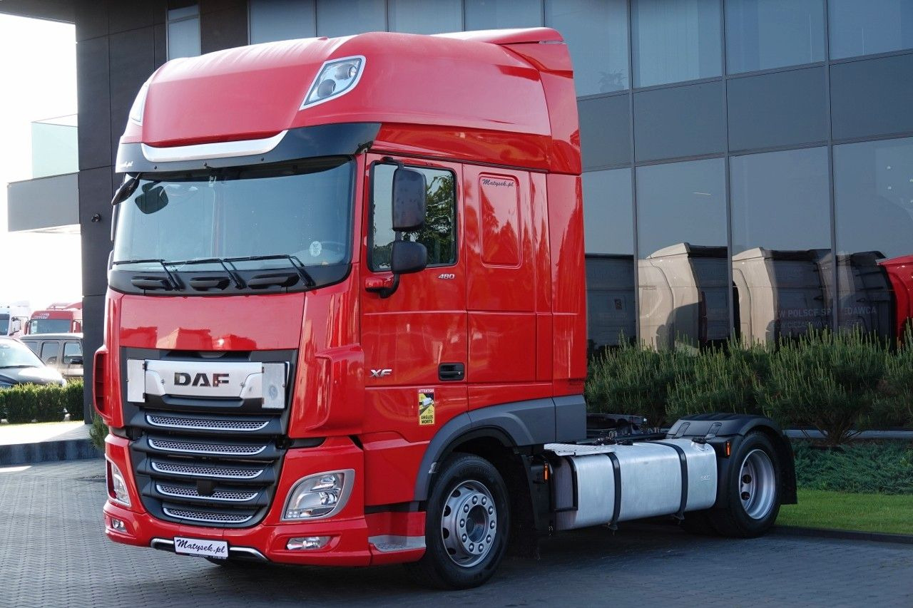 DAF XF 480 / LOW DECK / MEGA / 2021 / SSC / PO ZŁOTY - Cabeza tractora: foto 2 DAF XF 480 / LOW DECK / MEGA / 2021 / SSC / PO ZŁOTY - Cabeza tractora: foto 2