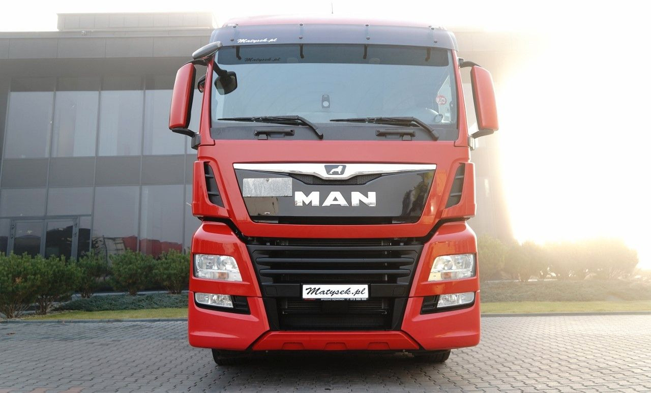 MAN TGS 18.510 / XLX / STANDARD / OPONY 100% / NAVI - Cabeza tractora: foto 3 MAN TGS 18.510 / XLX / STANDARD / OPONY 100% / NAVI - Cabeza tractora: foto 3