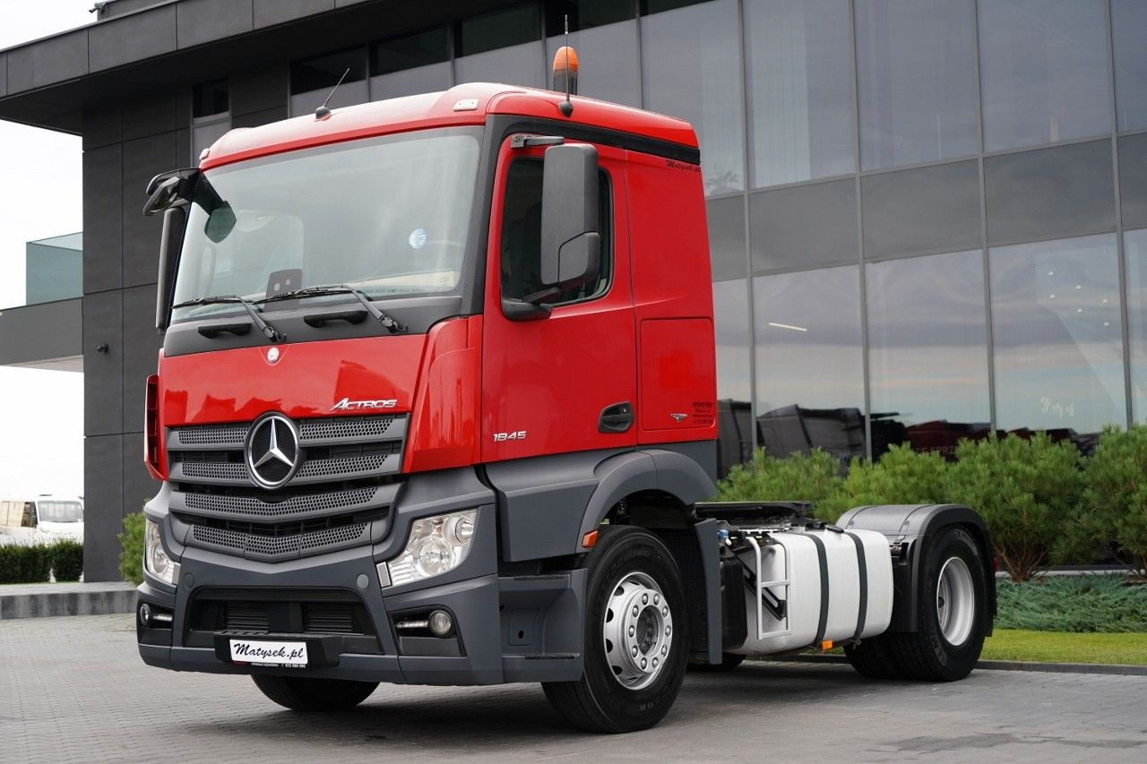 Mercedes-Benz ACTROS 1845 / HYDRAULIKA / NISKA KABINA / EURO - Cabeza tractora: foto 1 Mercedes-Benz ACTROS 1845 / HYDRAULIKA / NISKA KABINA / EURO - Cabeza tractora: foto 1