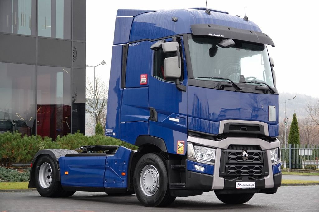 Renault T 520 / RETARDER / I-PARK COOL / HIGH CAB / 11. Renault T 520 / RETARDER / I-PARK COOL / HIGH CAB / 11. - Cabeza tractora: foto 1 Renault T 520 / RETARDER / I-PARK COOL / HIGH CAB / 11. Renault T 520 / RETARDER / I-PARK COOL / HIGH CAB / 11. - Cabeza tractora: foto 1