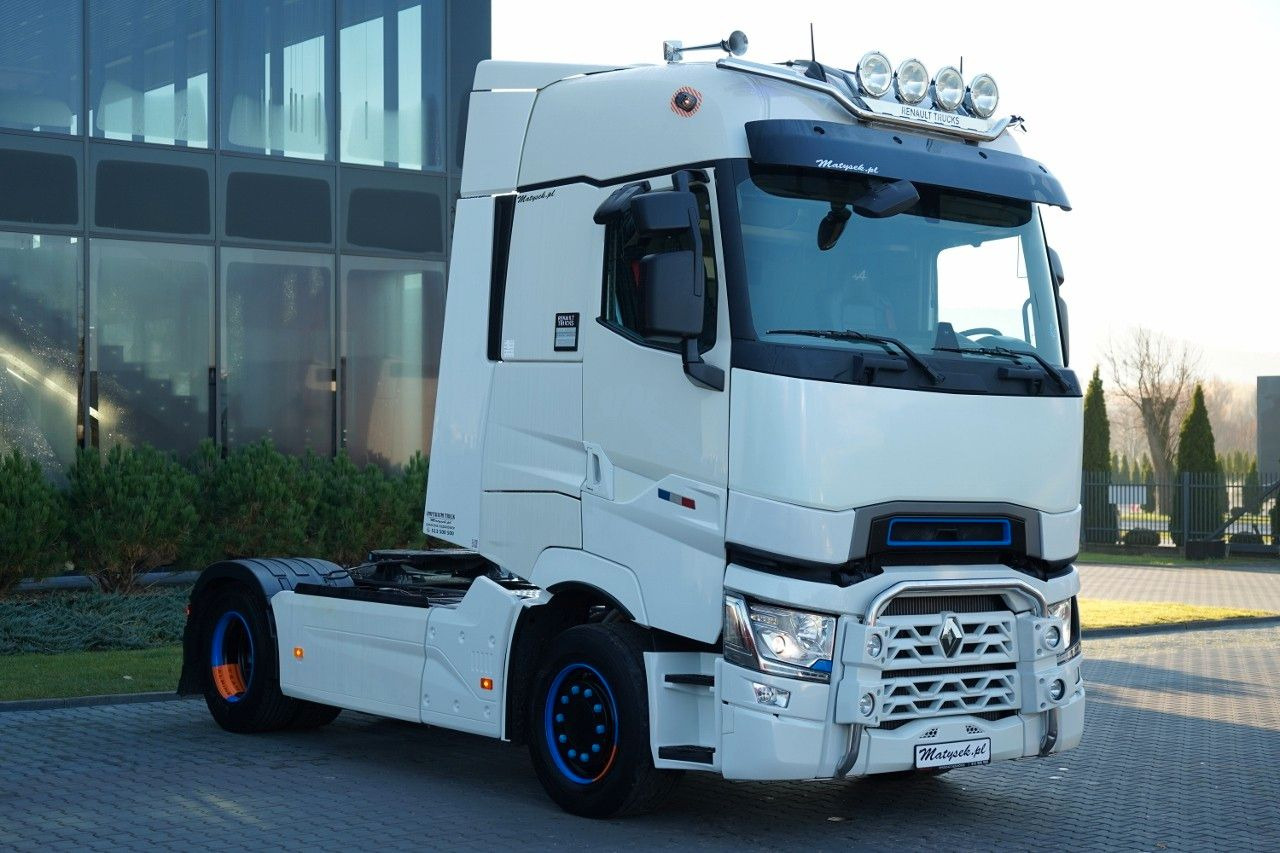 Renault T 520 / RETARDER / SKÓRY / LIMITED / TEAM ALPI - Cabeza tractora: foto 4 Renault T 520 / RETARDER / SKÓRY / LIMITED / TEAM ALPI - Cabeza tractora: foto 4