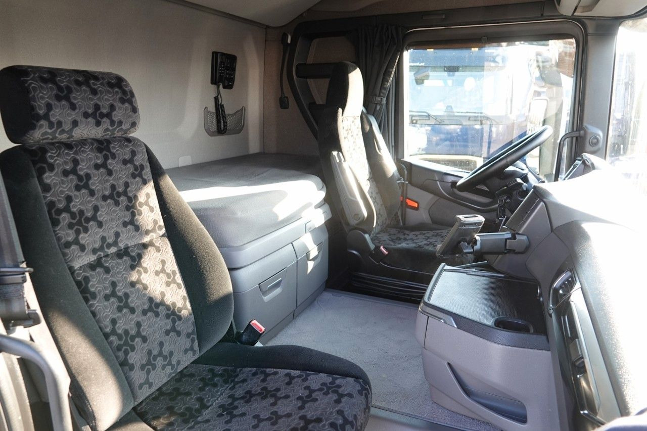 Cabeza tractora Scania R 450 / RETARDER / I-PARK COOL / FULL AIRMATIC/ Scania R 450 / RETARDER / I-PARK COOL / FULL AIRMATIC/: foto 17