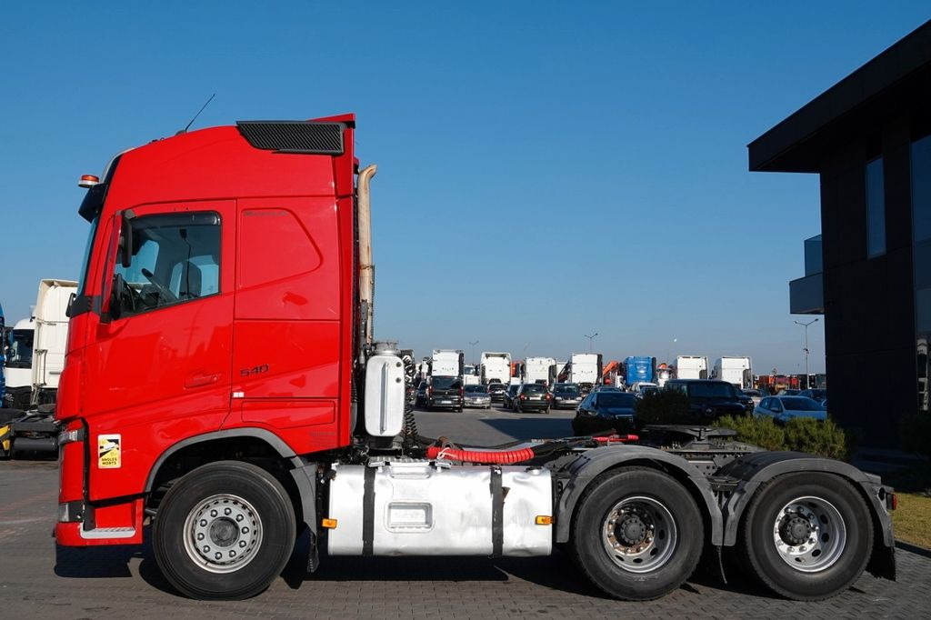 Volvo FH 540 / 6X4 / HYDRAULIKA / I -PARK COOL/ 3 OSIO - Cabeza tractora: foto 3 Volvo FH 540 / 6X4 / HYDRAULIKA / I -PARK COOL/ 3 OSIO - Cabeza tractora: foto 3